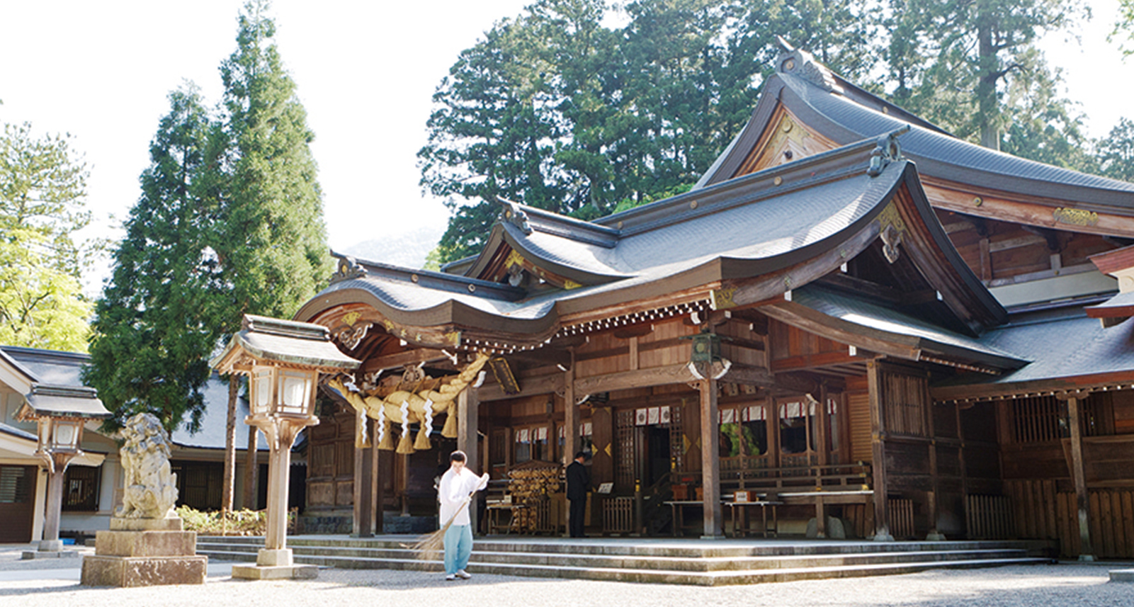 白山比咩神社